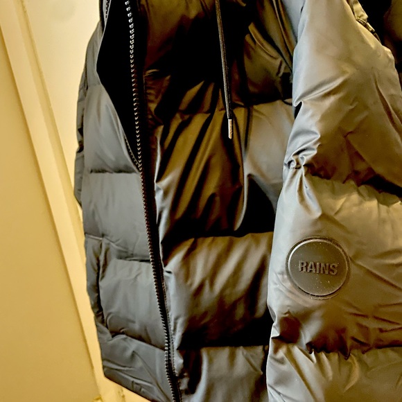 NWT Rains waterproof puffer | Unisex XS - Picture 6 of 8